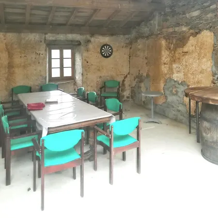 Villa Accueillante Avec Vue Montagne A + Piscine Privee